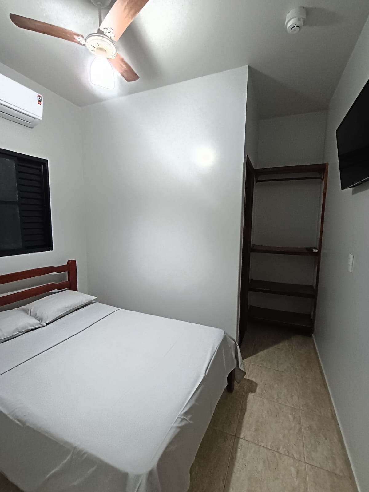 Quarto Casal Foto 5