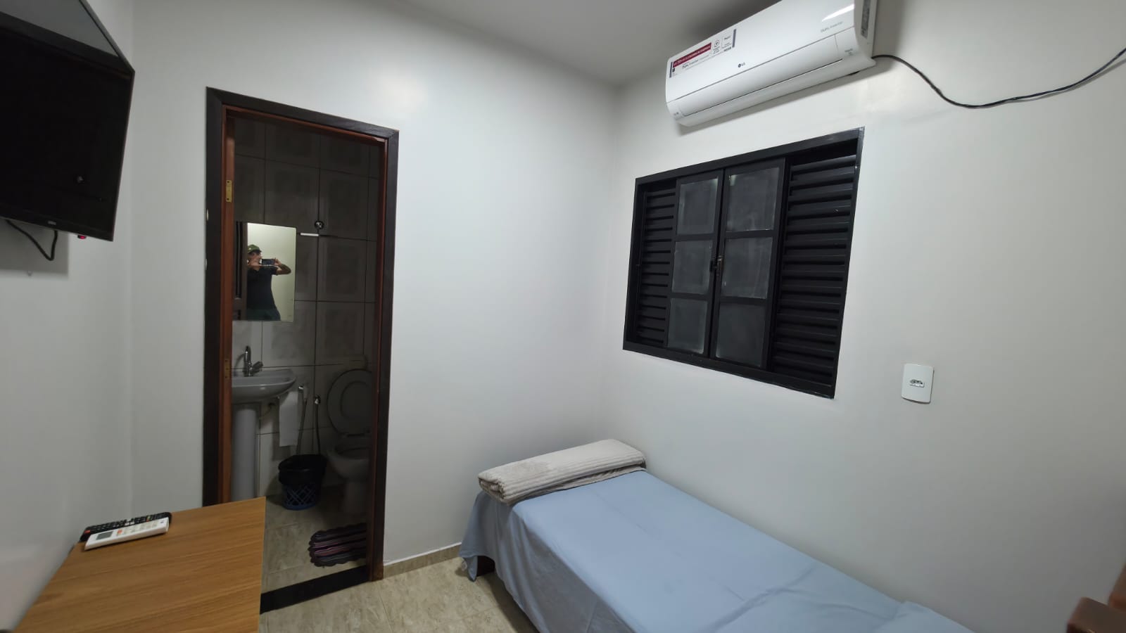 Quarto Luxo Solteiro Hotel Veredas